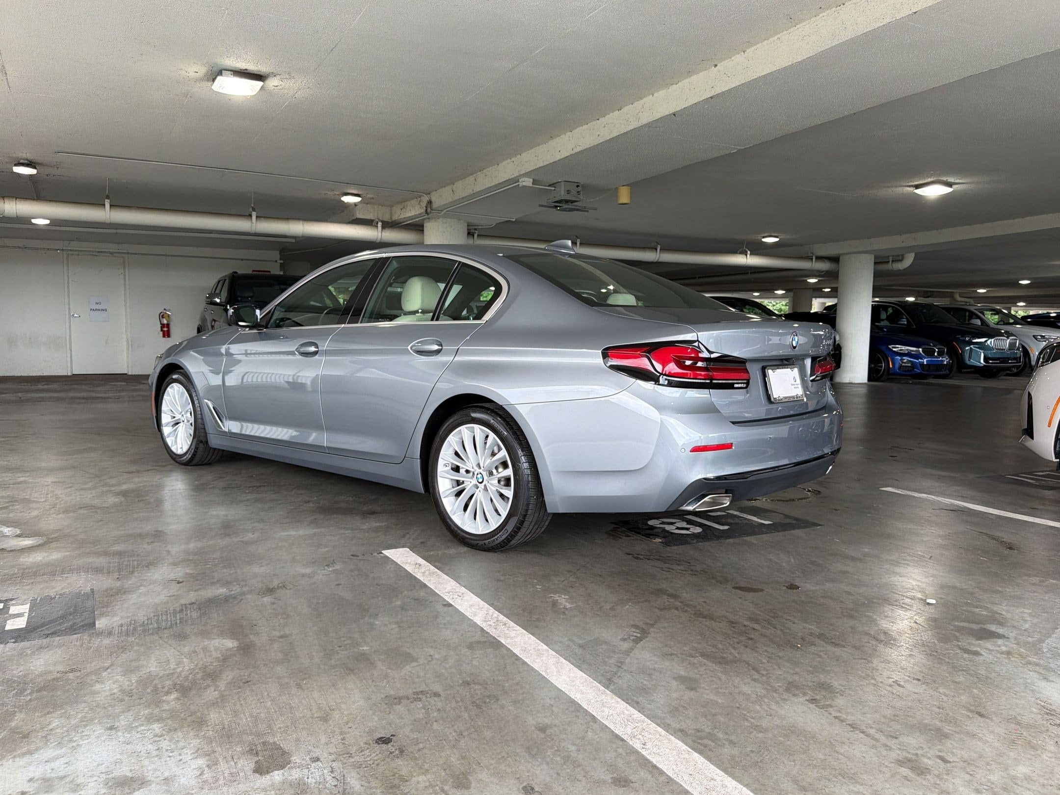 bmw 5 series 2023 WBA53BH09PCN56407 image bmw 5 series 2023 WBA53BH09PCN56407 image